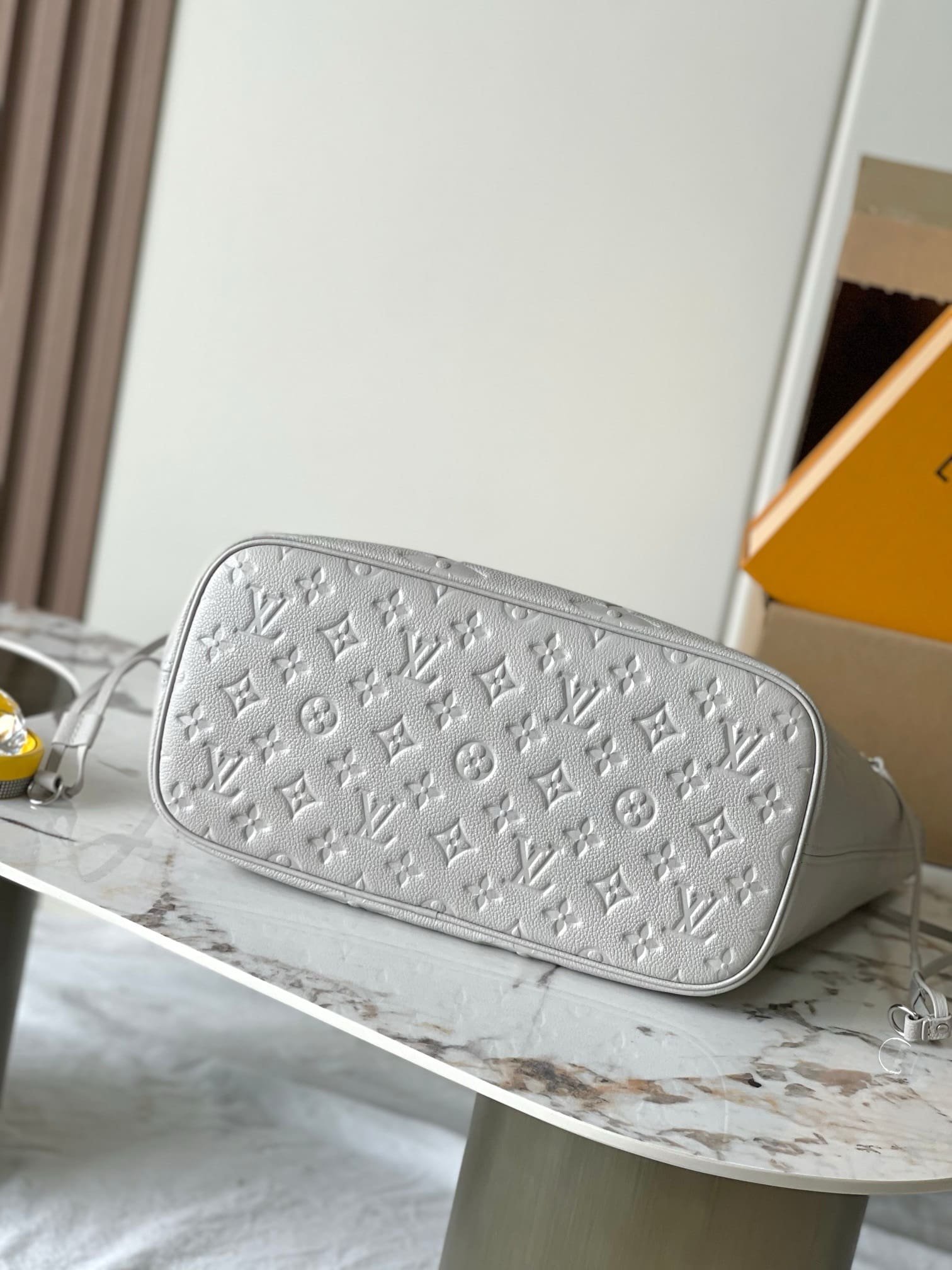 L0vis Vvtt0n M13758 Neverfull MM