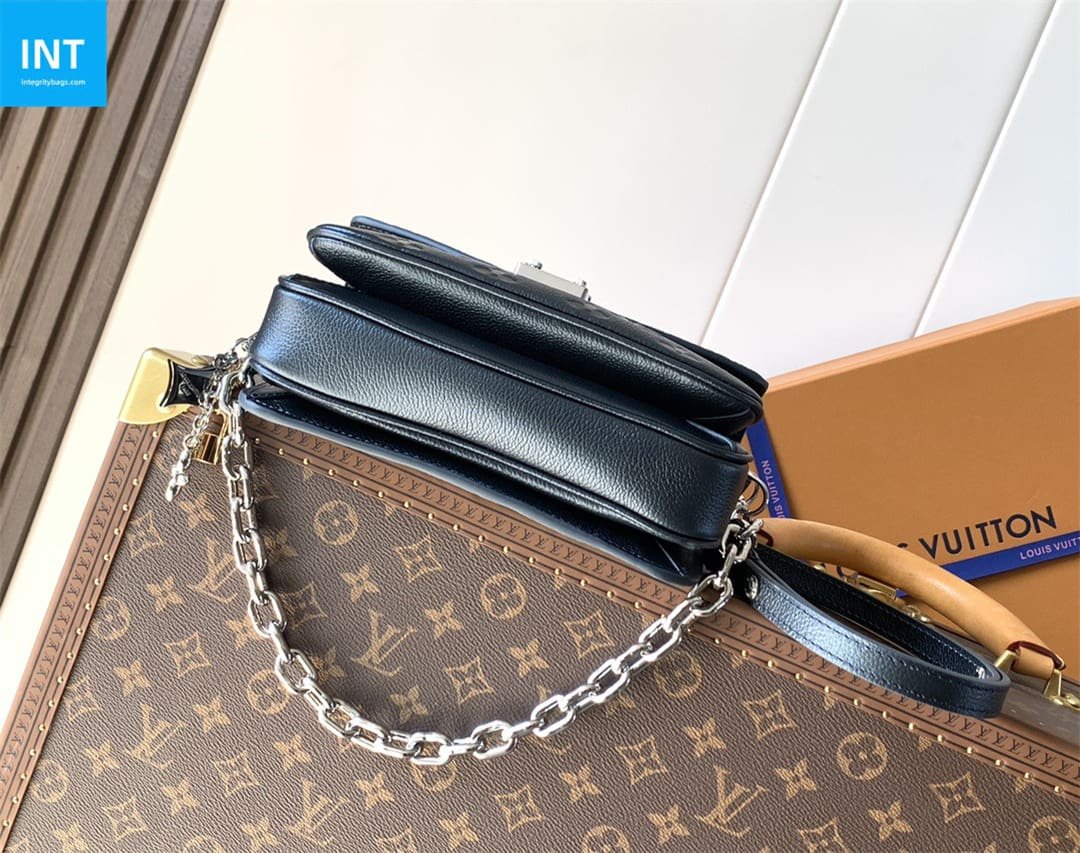 L0vis Vvtt0n M26456 Pochette Metis East West