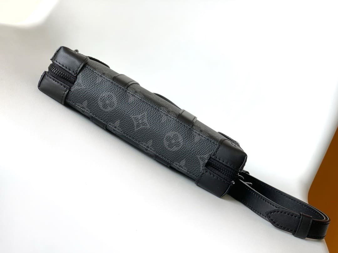 L0vis Vvtt0n M69838 Soft Trunk Wallet