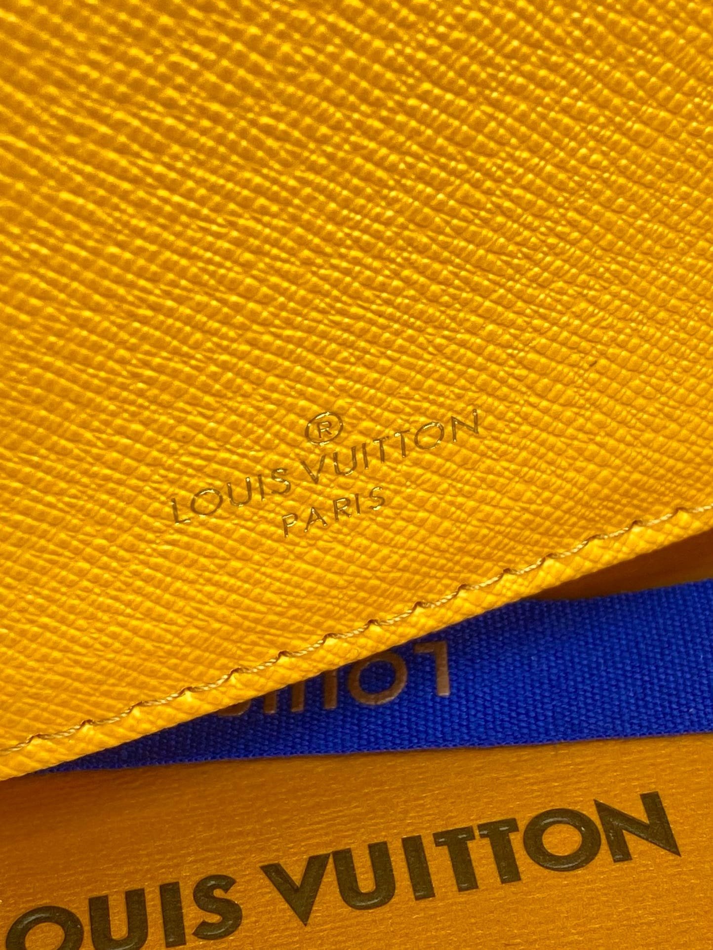 L0vis Vvtt0n M12656 Brazza Wallet