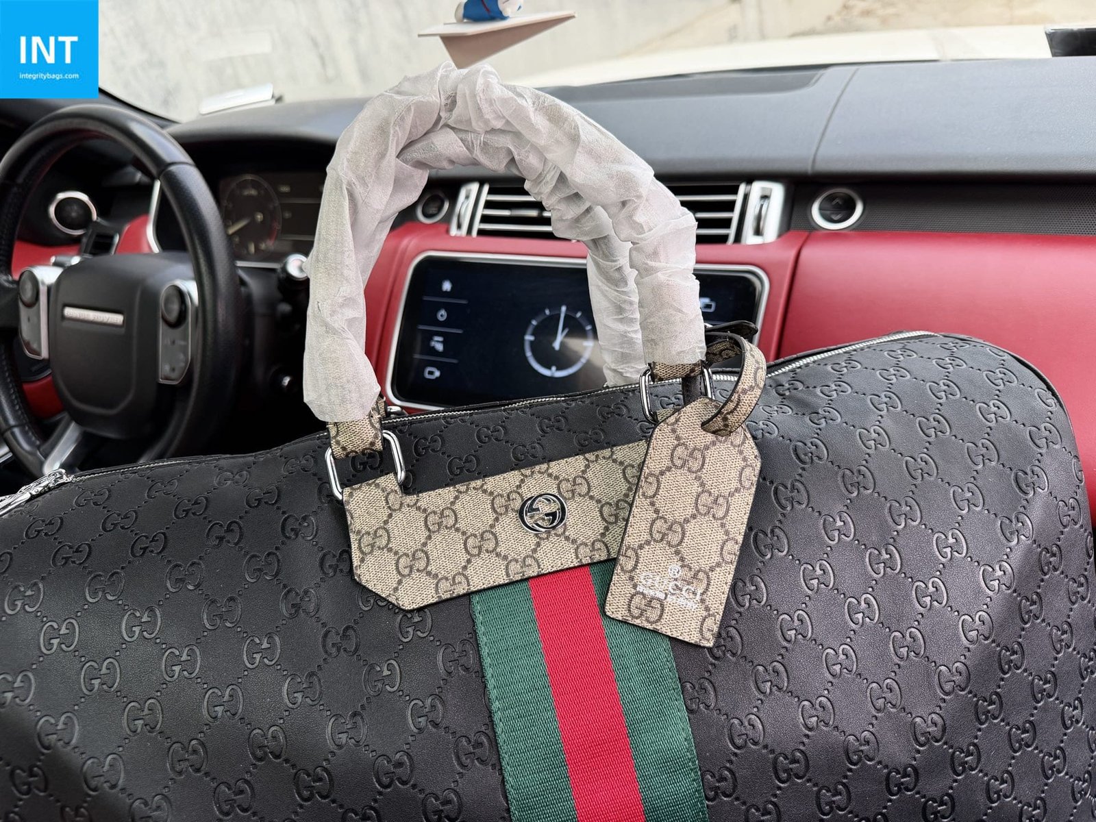 Gvc*1 LARGE DUFFLE BAG