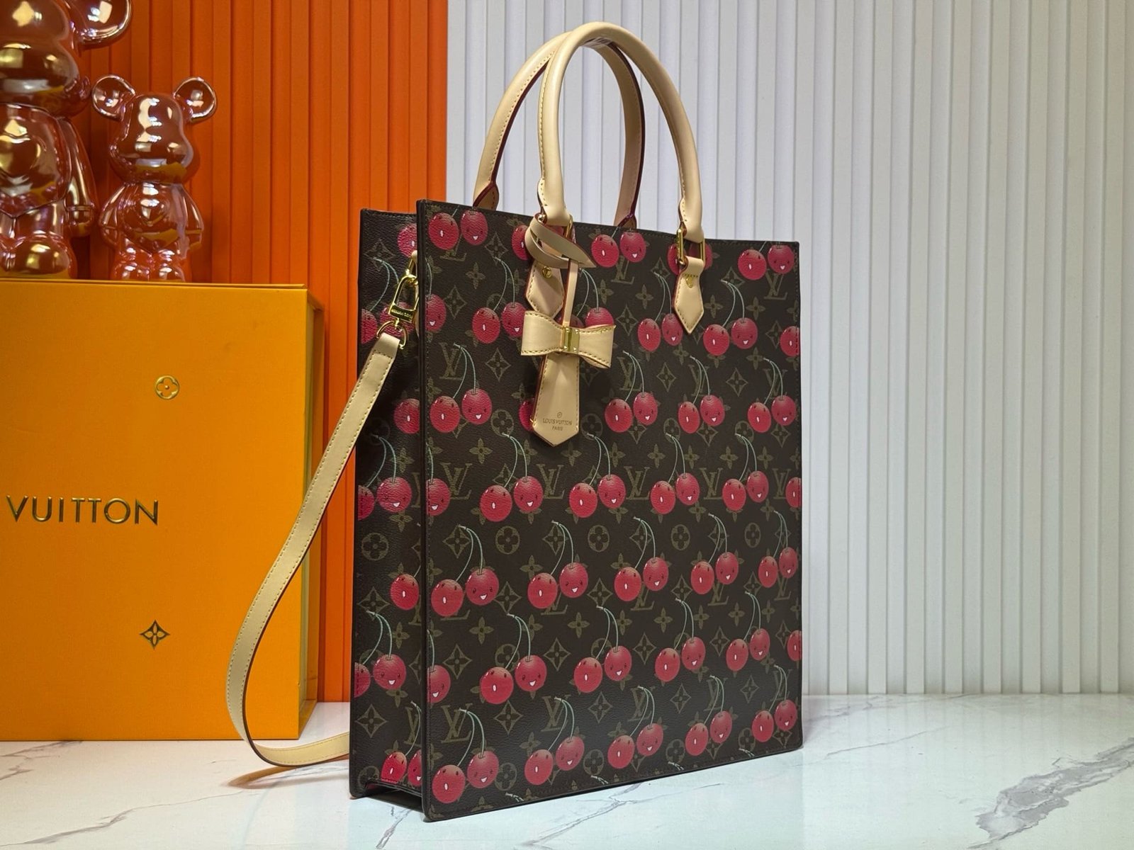 L0vis Vvtt0n LV x TM Sackpla Hand Tote Bag