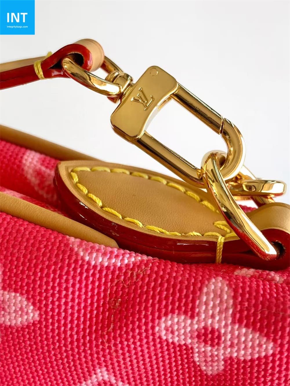 L0vis Vvtt0n M27719 Pochette Liv