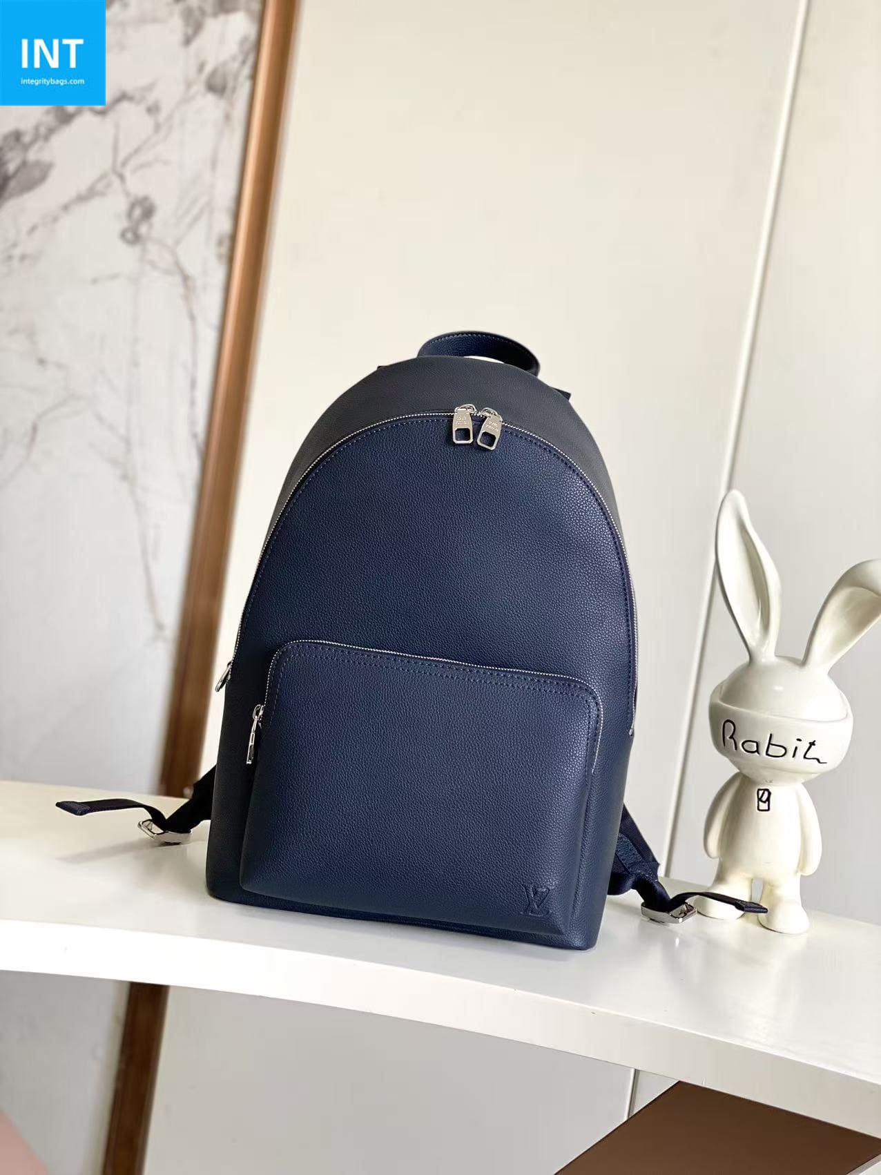 L0vis Vvtt0n M26022 Discovery Work Backpack