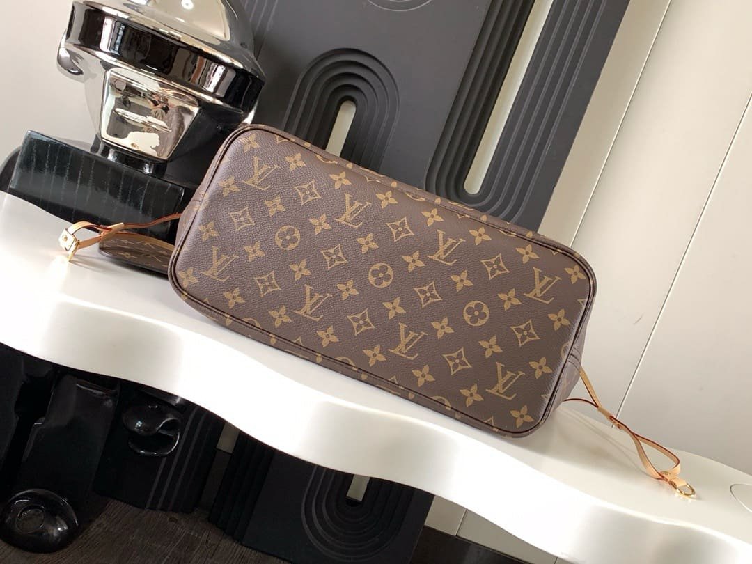 L0vis Vvtt0n M46975 Neverfull MM