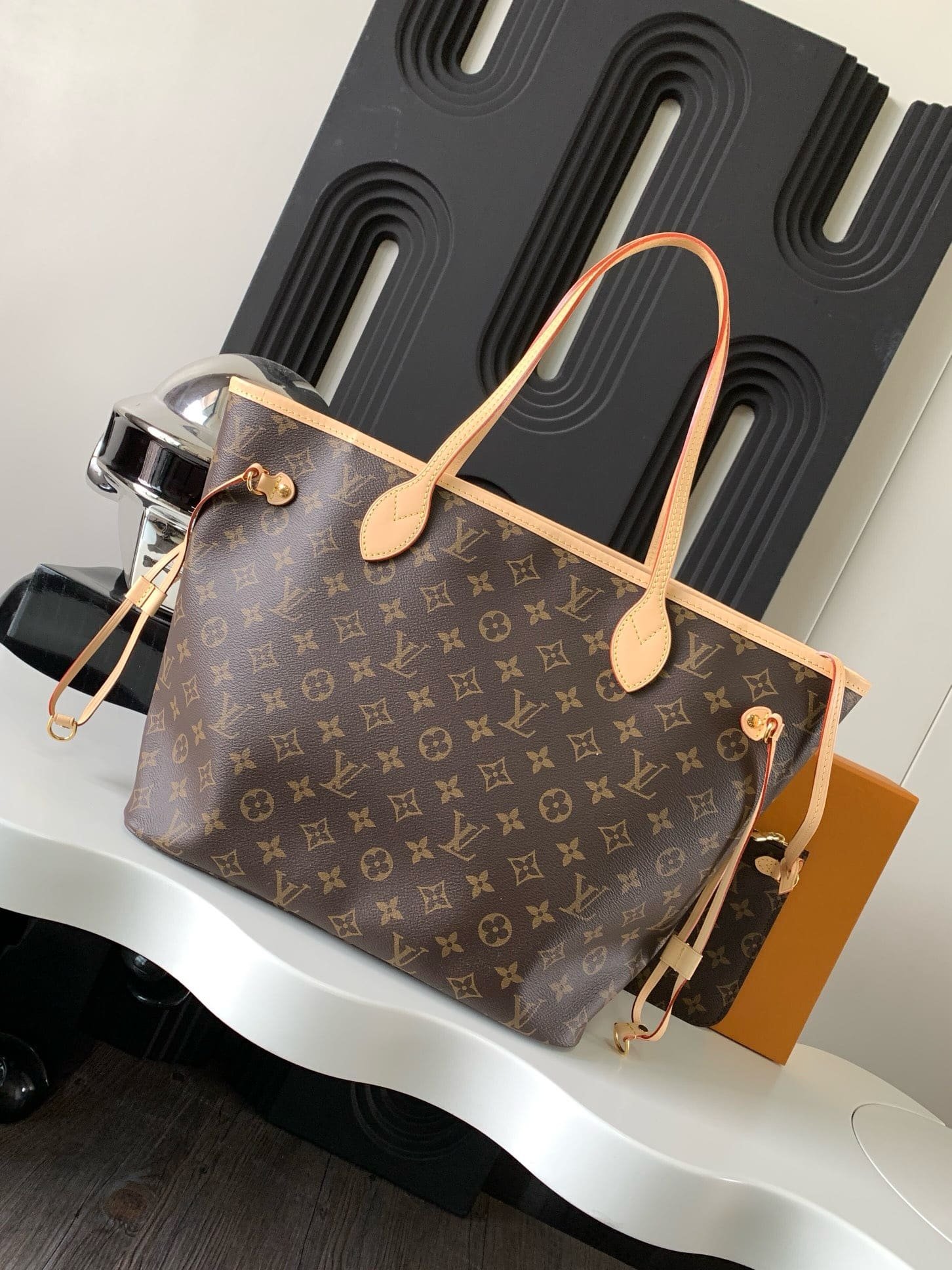 L0vis Vvtt0n M46975 Neverfull MM