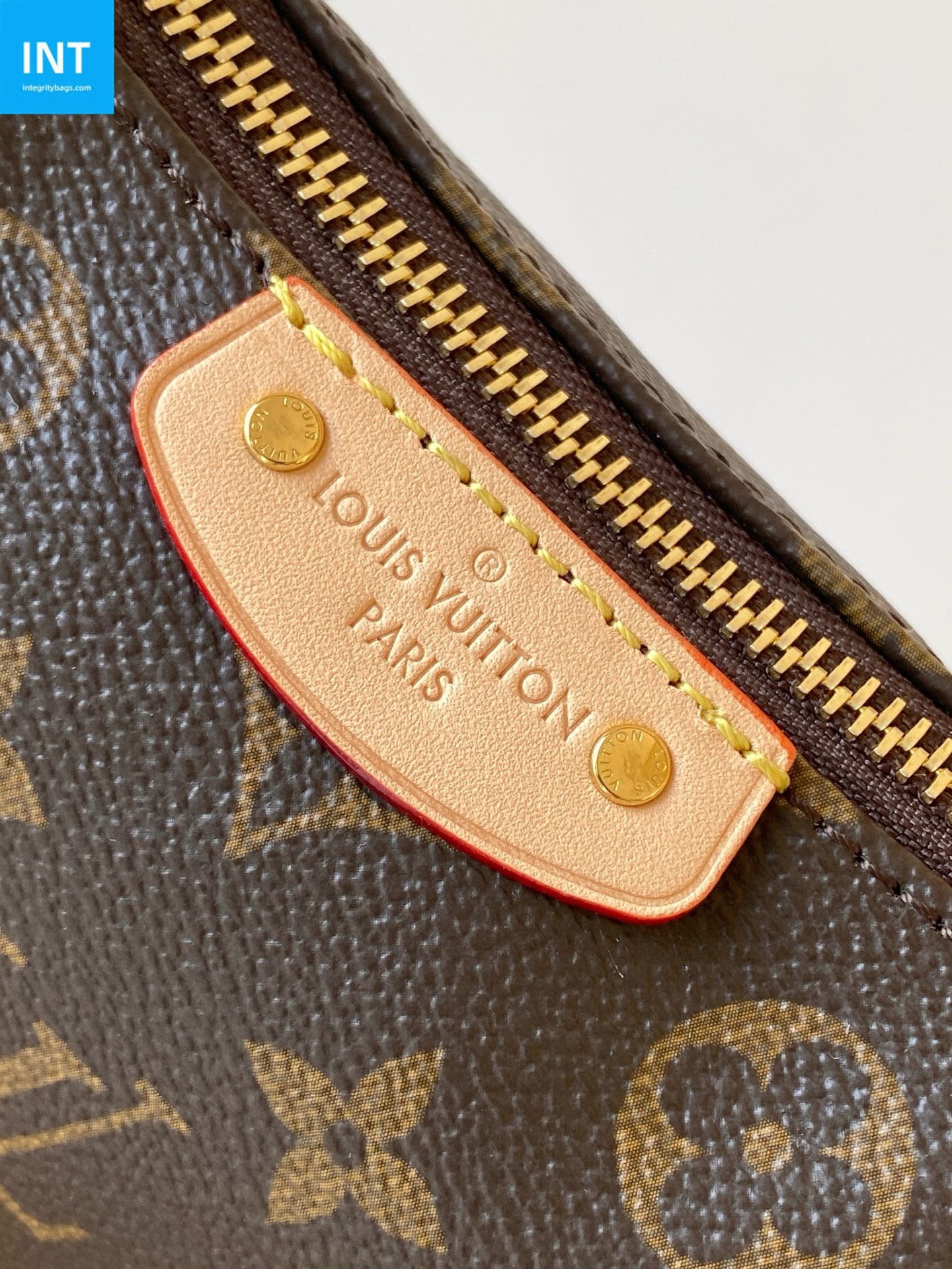 L0vis Vvtt0n M27509 Pochette Hills