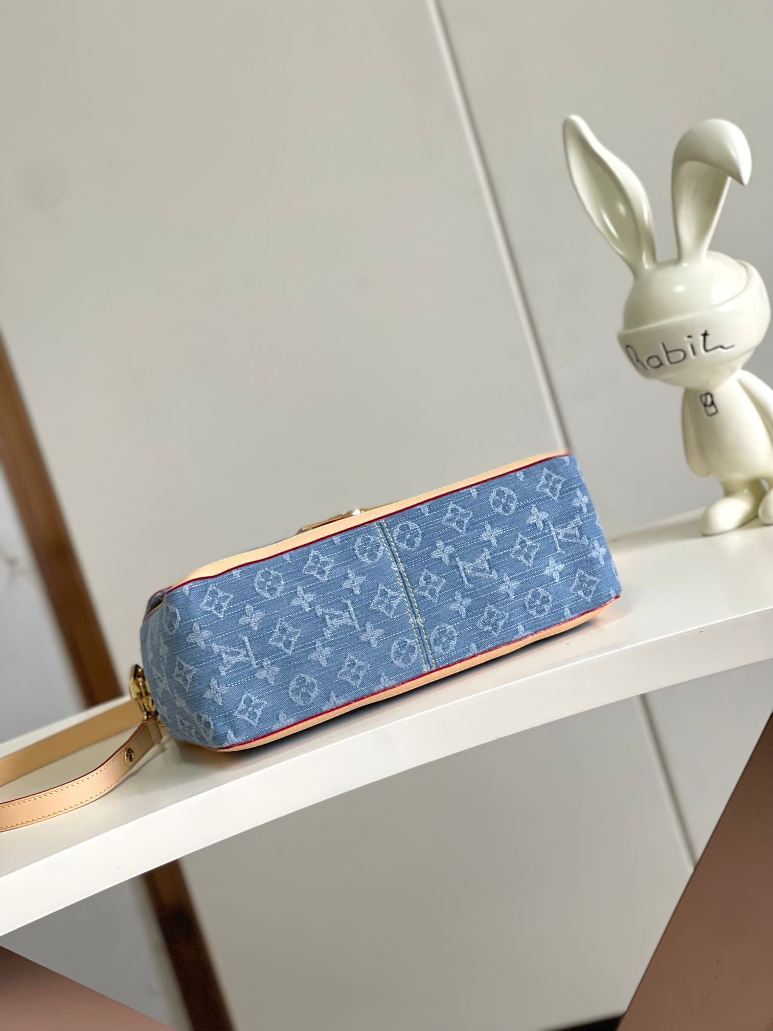 L0vis Vvtt0n M13319 Dauphine Soft GM