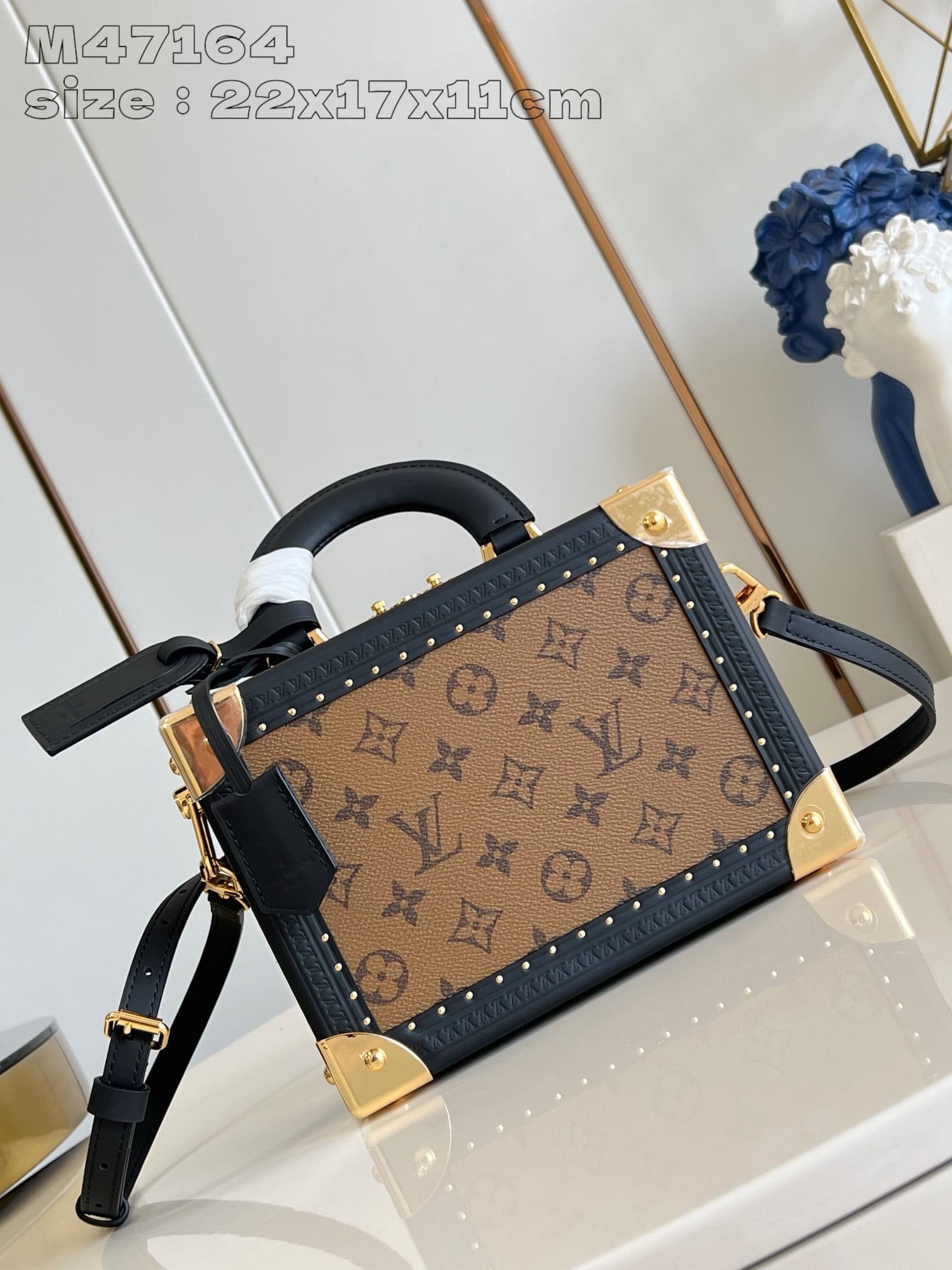 L0vis Vvtt0n M47164 Petite Valise Monogram Reverse