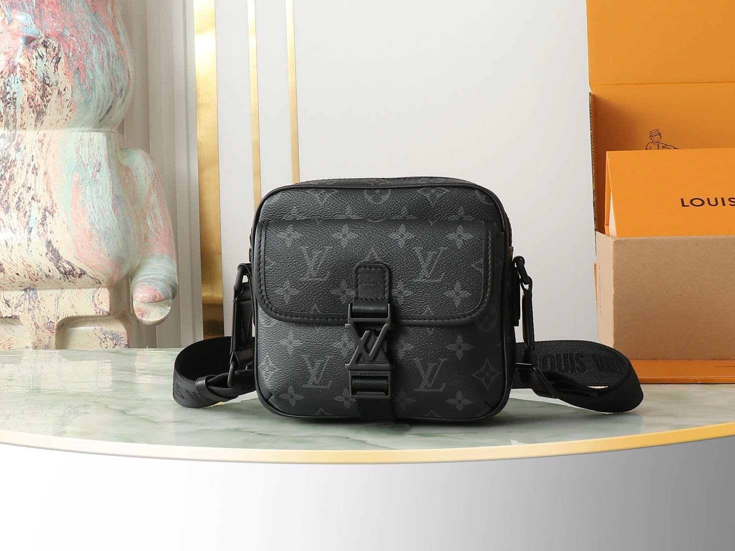 L0vis Vvtt0n M12518 Getaway Messenger
