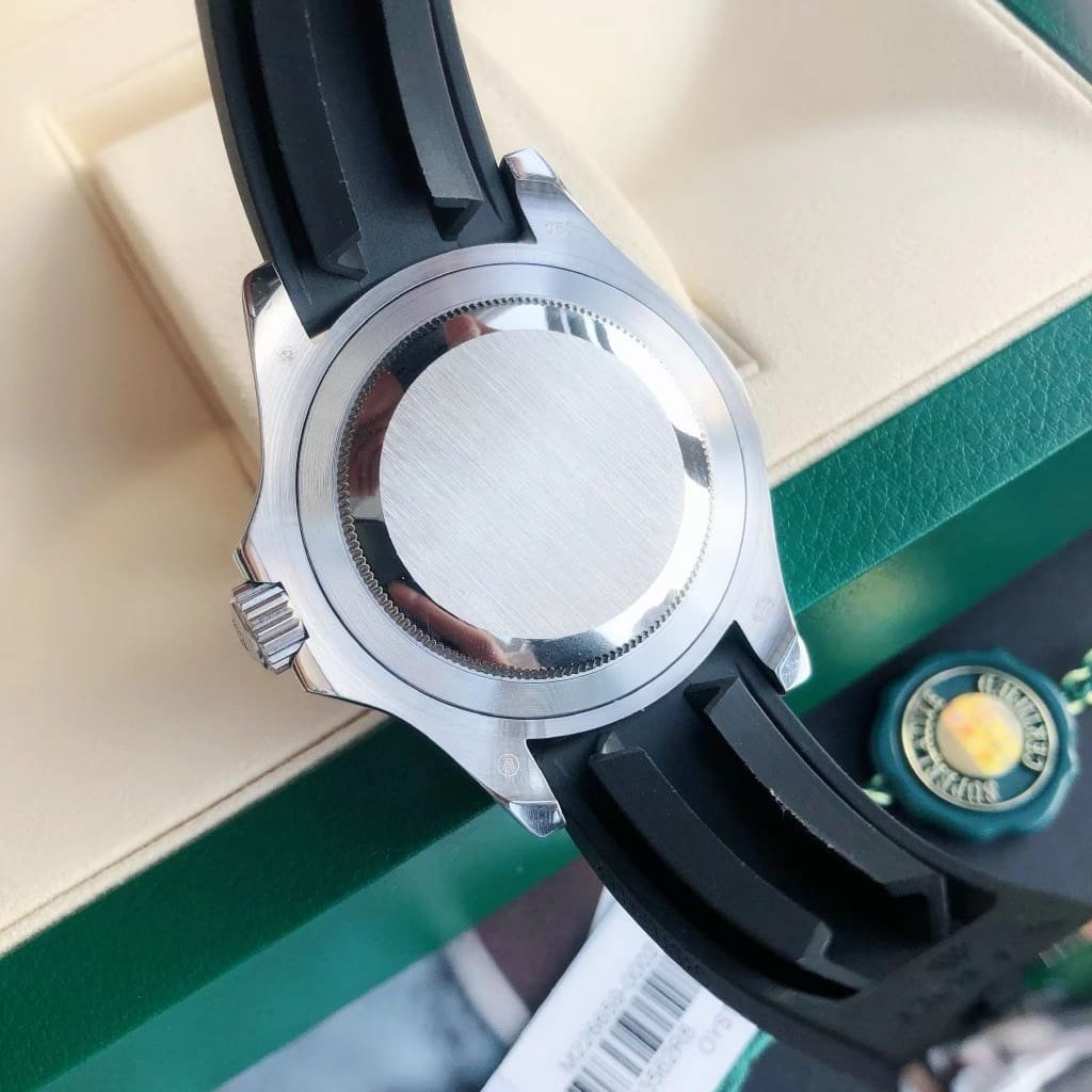 R01ex Yacht-Master 42 226659 ‘Falcon’s Eye’ Black Dial