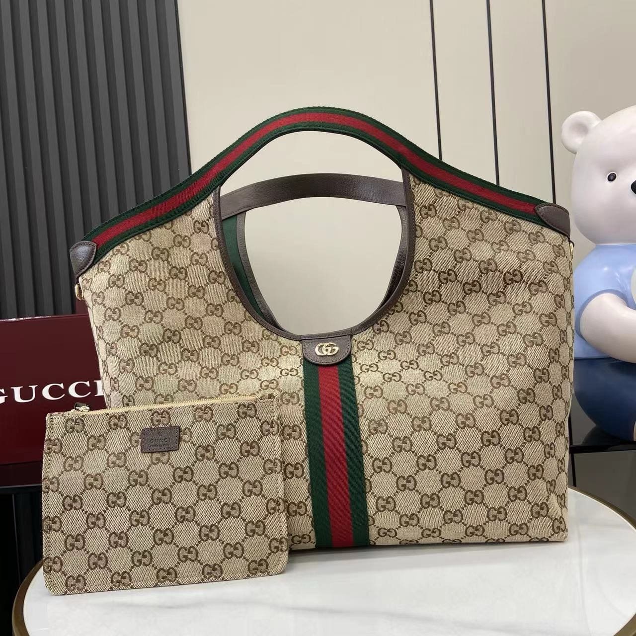 Gvc*1 GIGLIO LARGE TOTE BAG