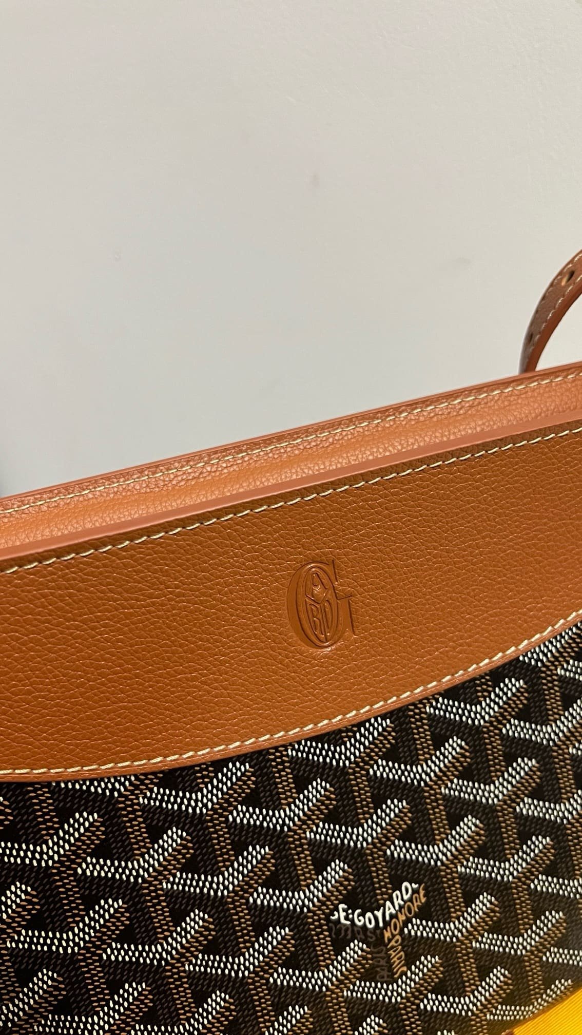 G09ard Hirondelle bag