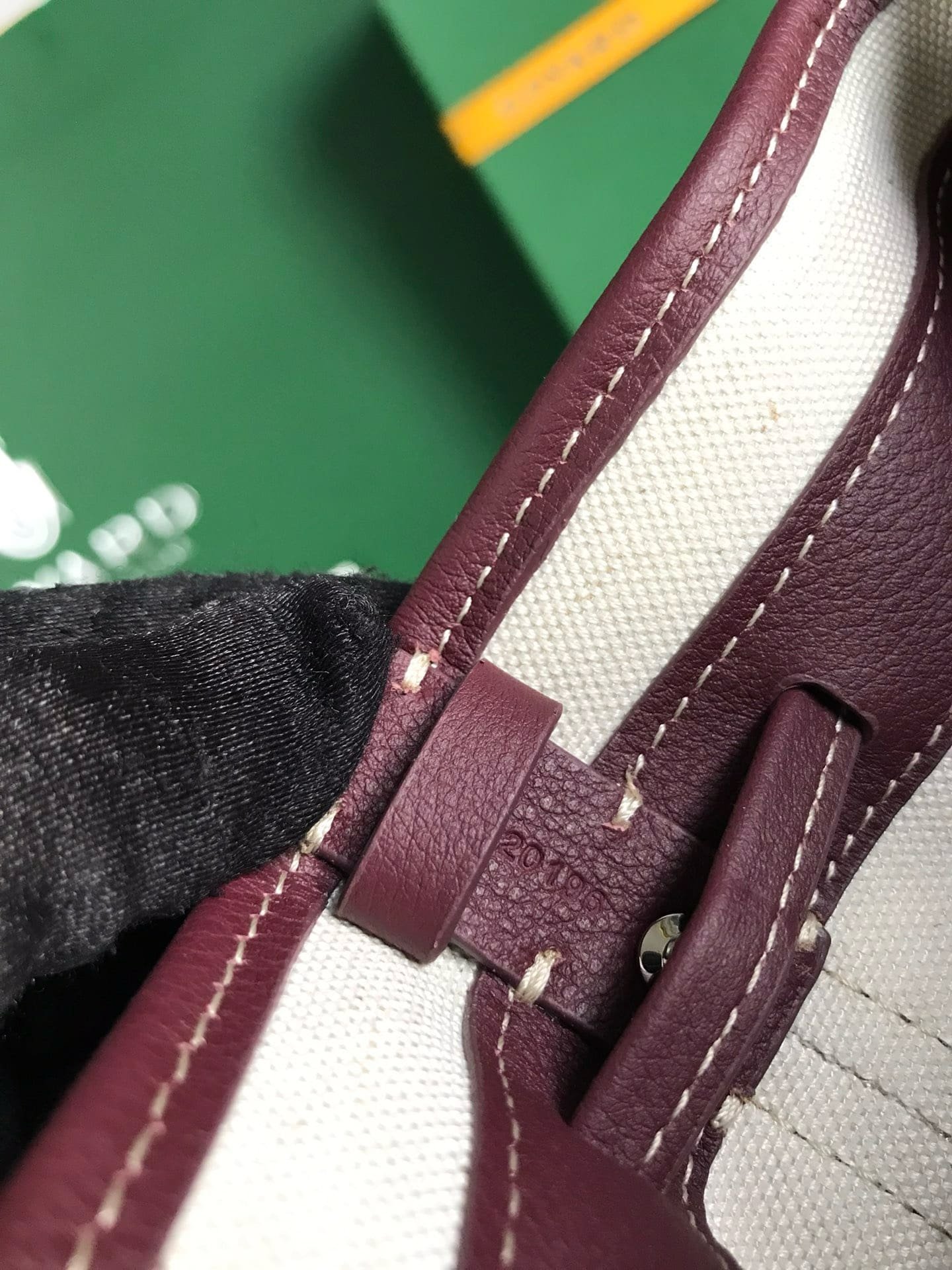 G09ard Petit Flot Bucket Bag