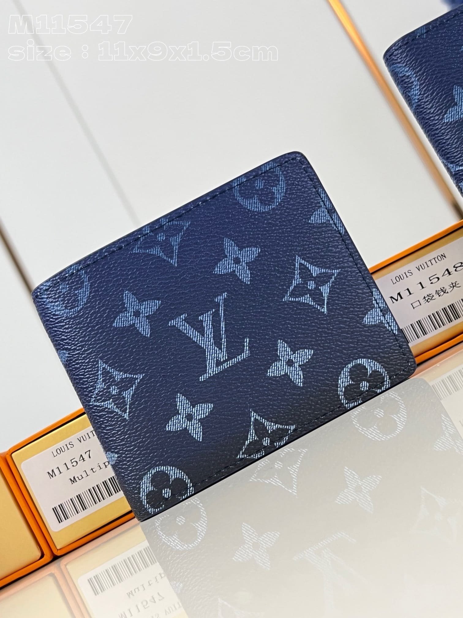 L0vis Vvtt0n M11547 Multiple Wallet