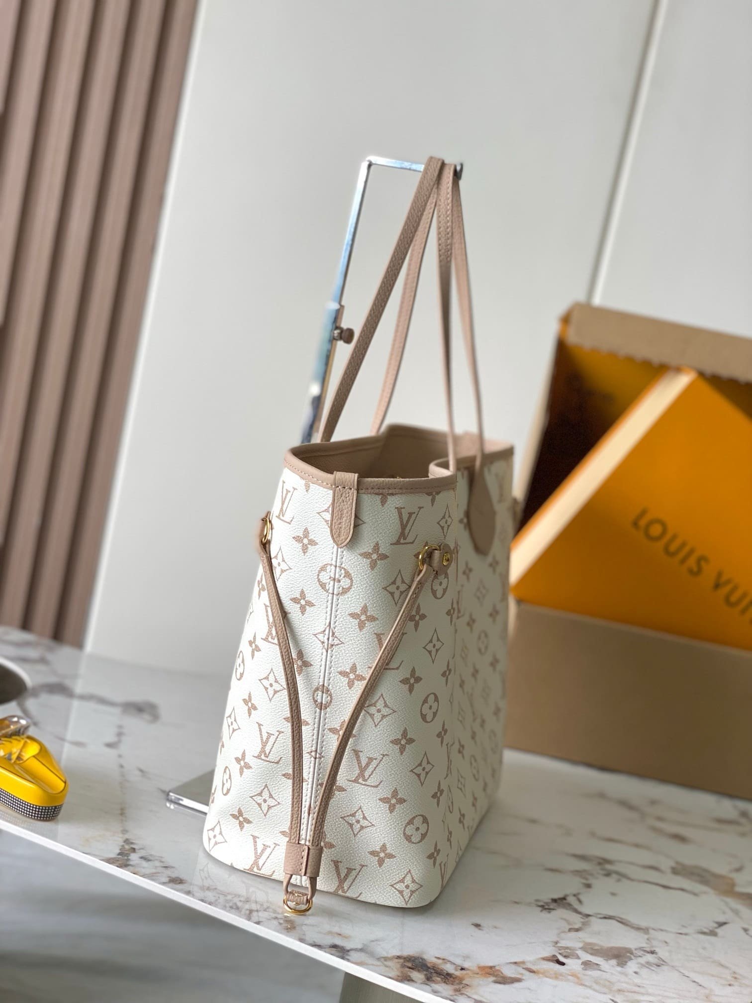 L0vis Vvtt0n M25665 Neverfull Inside Out MM