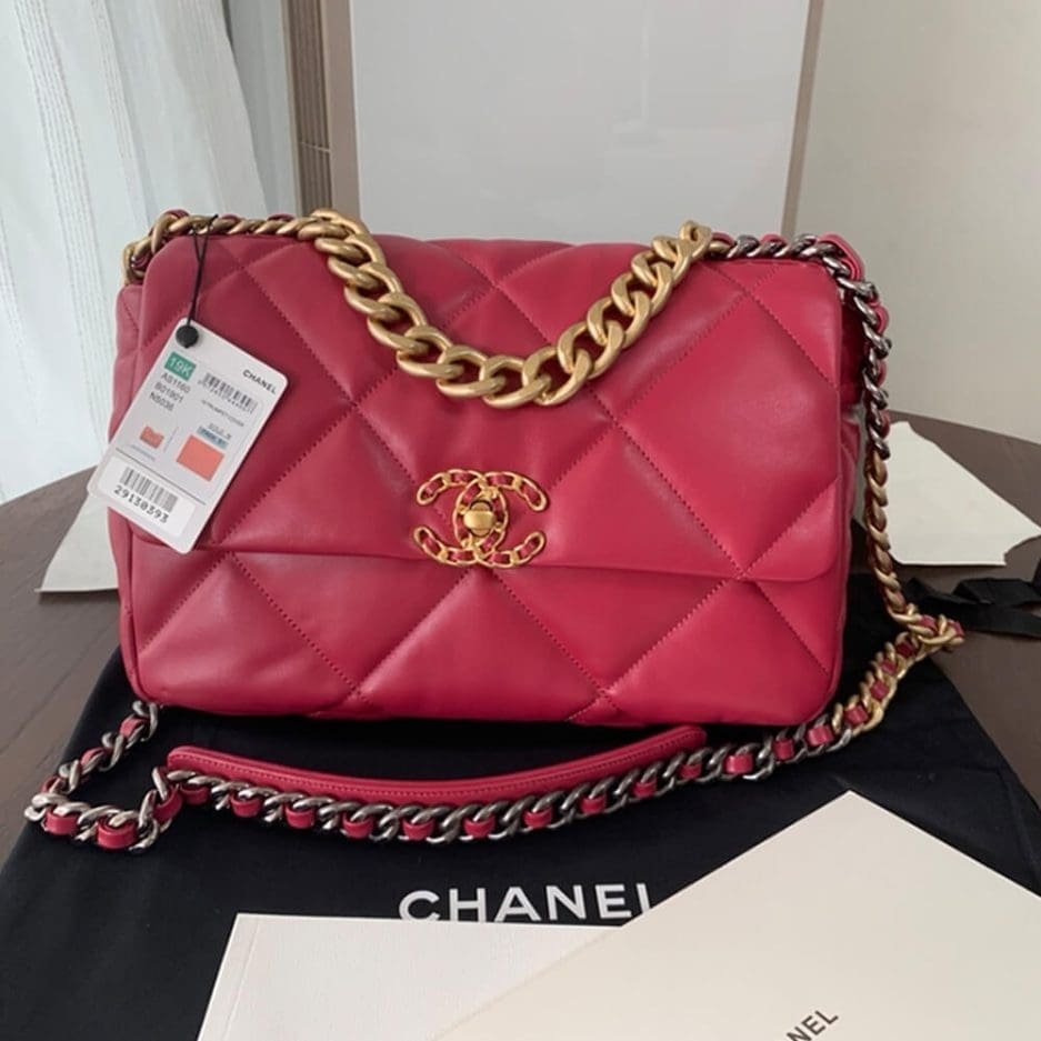 Ch**el 19 Large Handbag AS1161