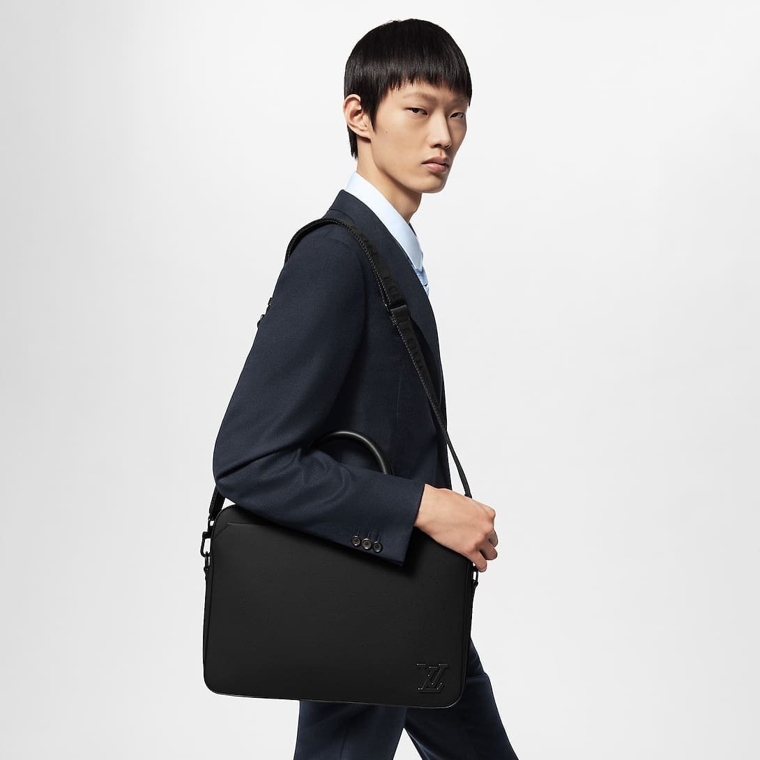 L0vis Vvtt0n M23778 PILOT Briefcase