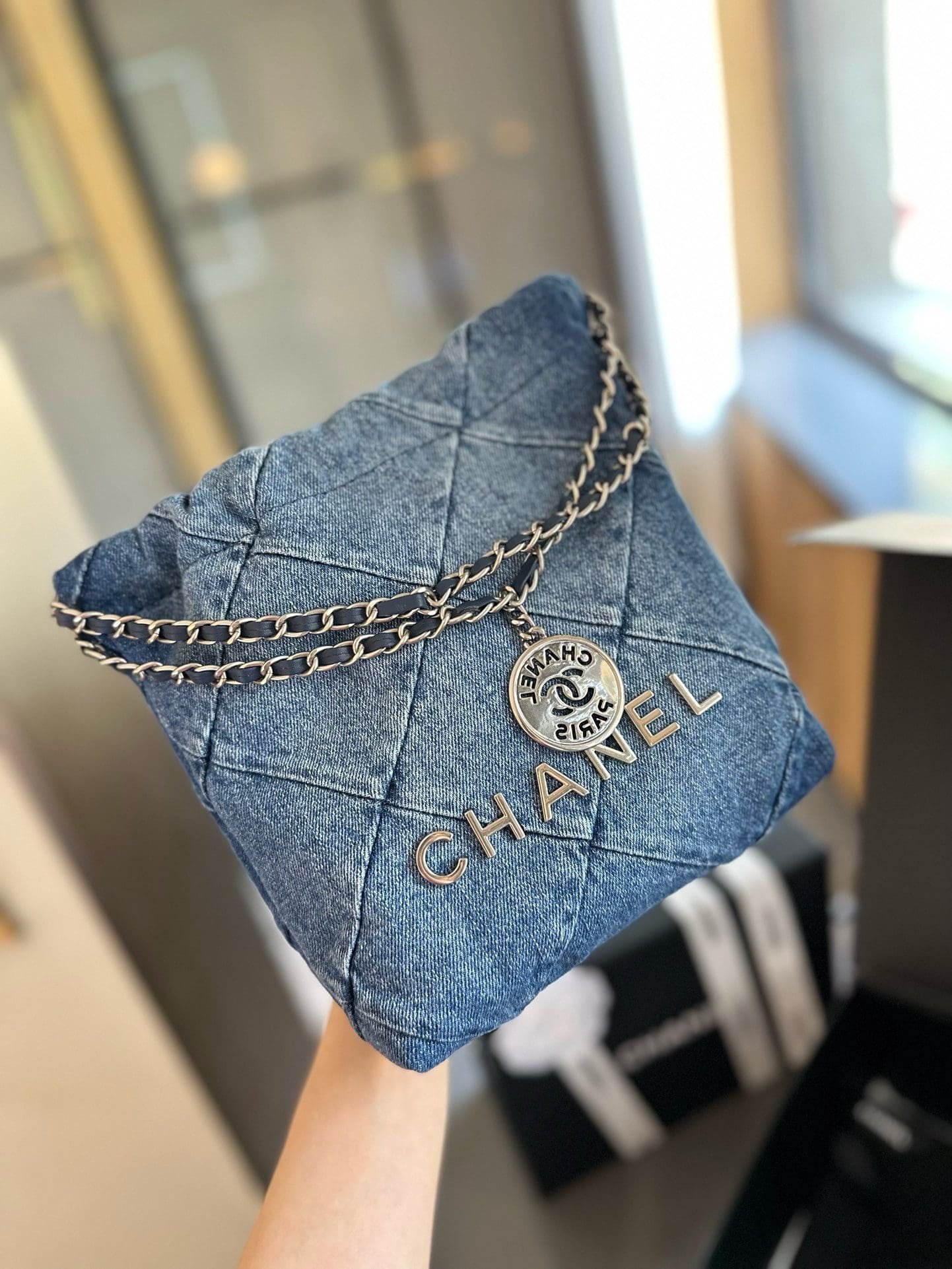 Ch**el 22 mini handbag