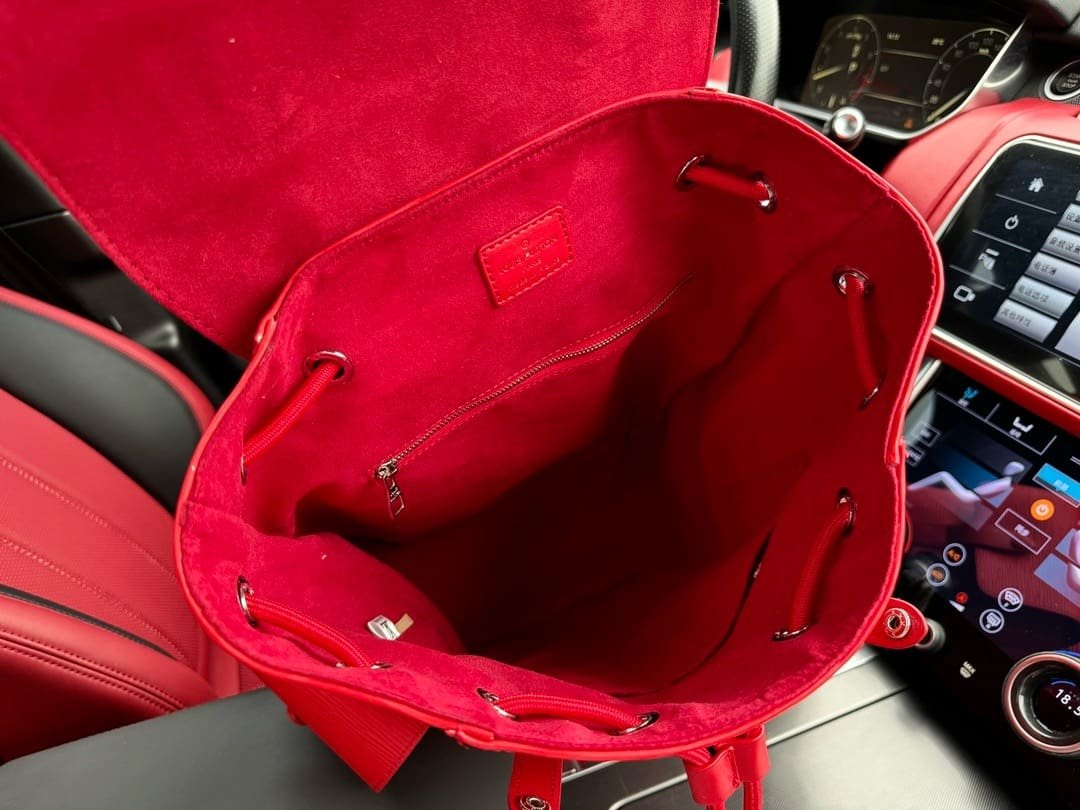 L0vis Vvtt0n Backpack