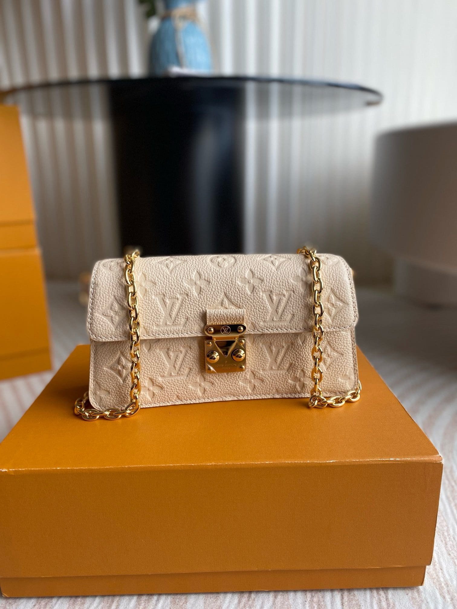 L0vis Vvtt0n M82836 WALLET ON CHAIN METIS handbags