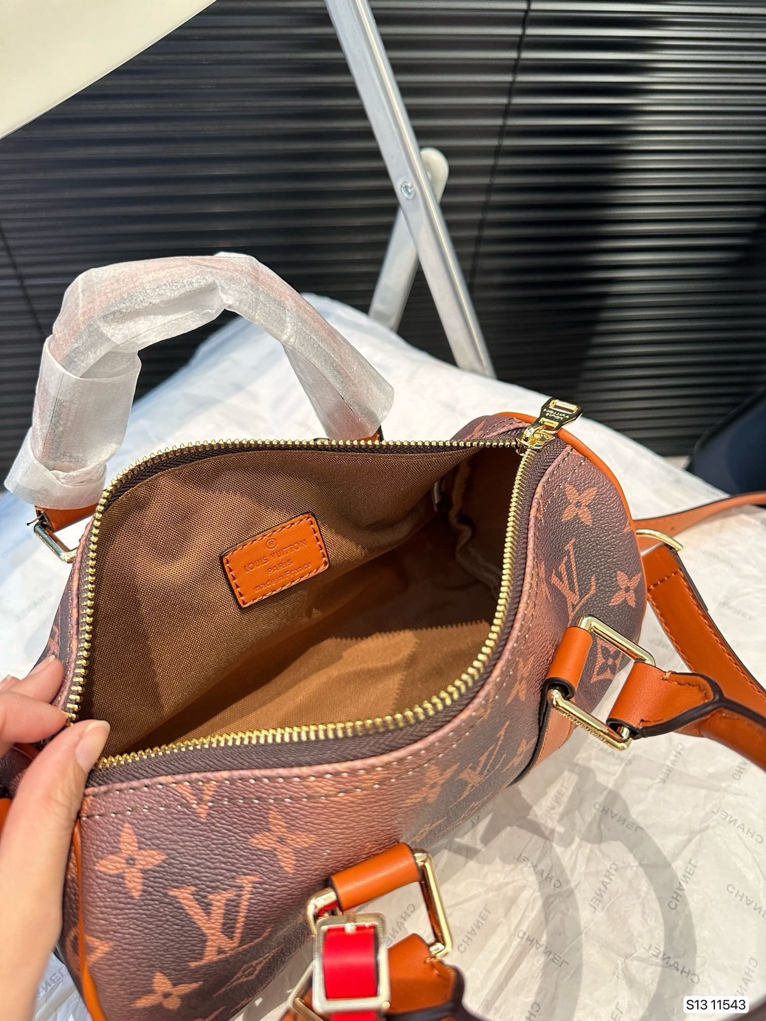 L0vis Vvtt0n M11542 Keepall Bandoulière 25