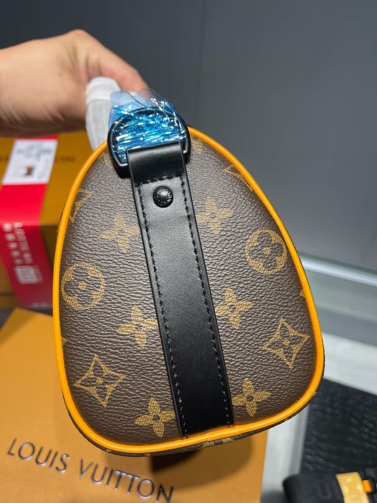 L0vis Vvtt0n M46687 Keepall Bandoulière 25