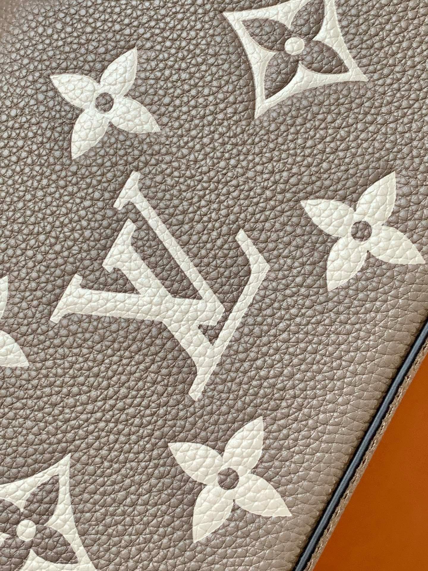 L0vis Vvtt0n M82610 Félicie Pochette