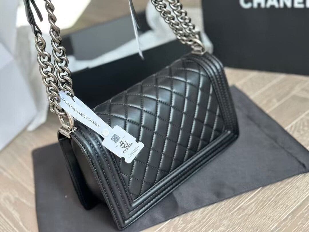 BOY Ch**el flap bag