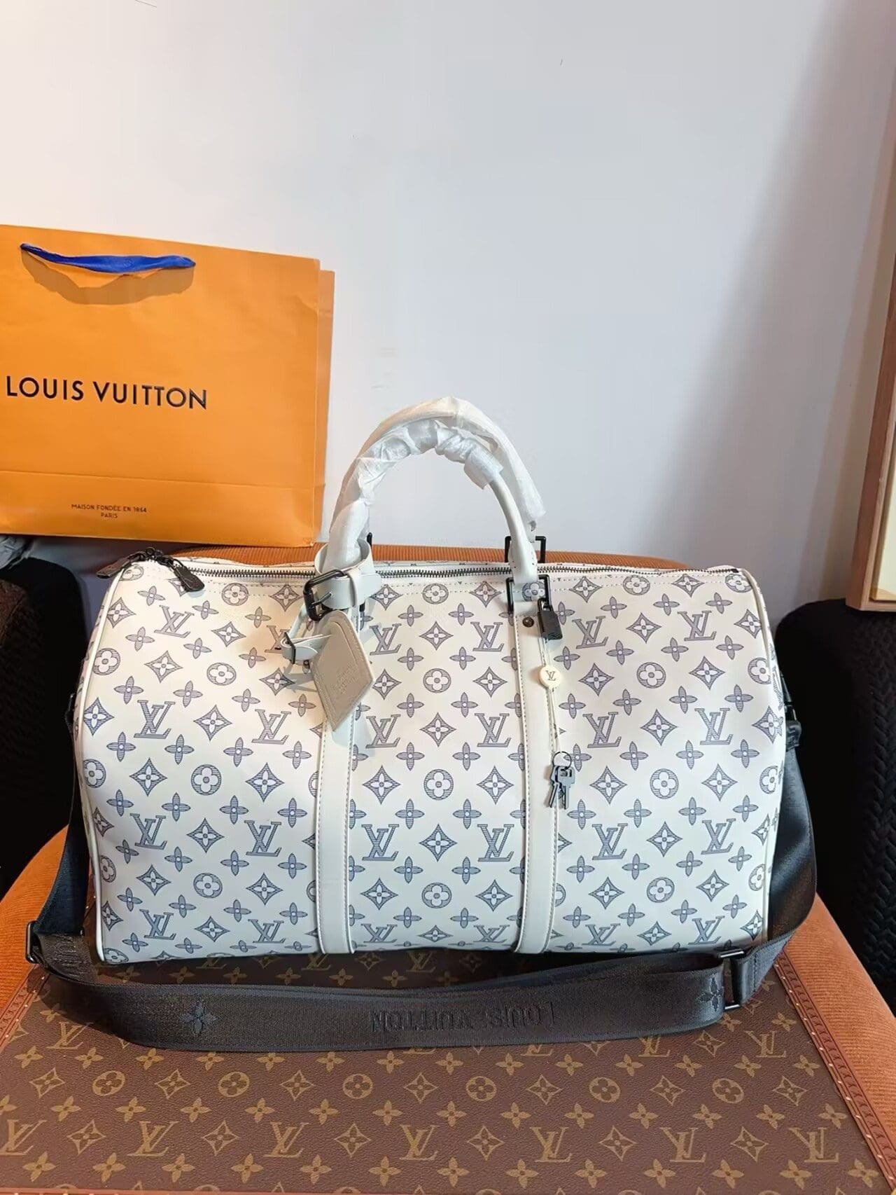 L0vis Vvtt0n M24954 Keepall Bandoulière 50