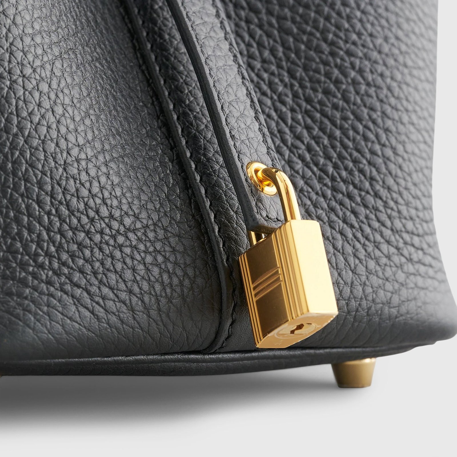 H**me5 Picotin 18 Clemence Black Gold Hardware