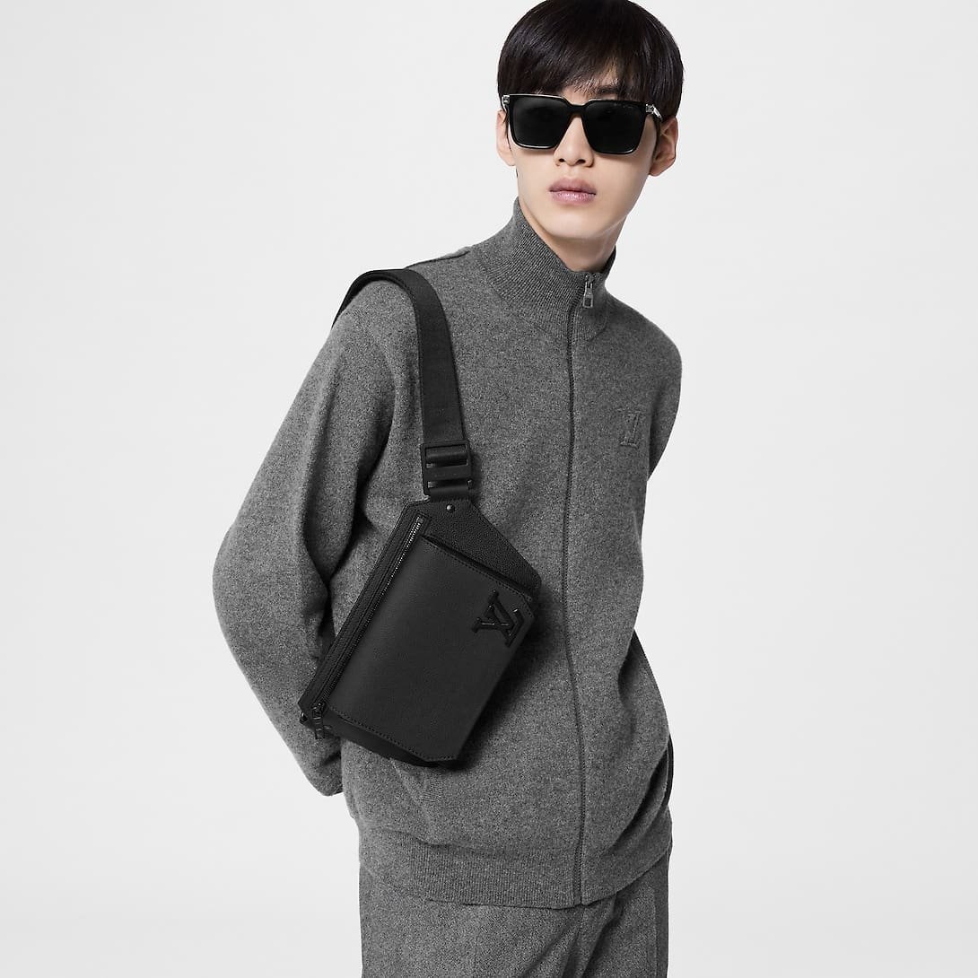 L0vis Vvtt0n M57081 TAKEOFF Shoulder Bag
