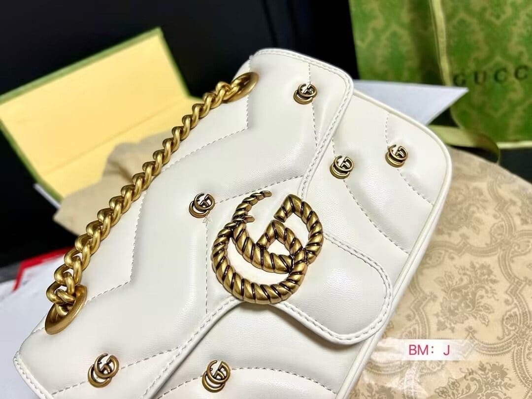 Gvc*1 MARMONT SMALL SHOULDER BAG