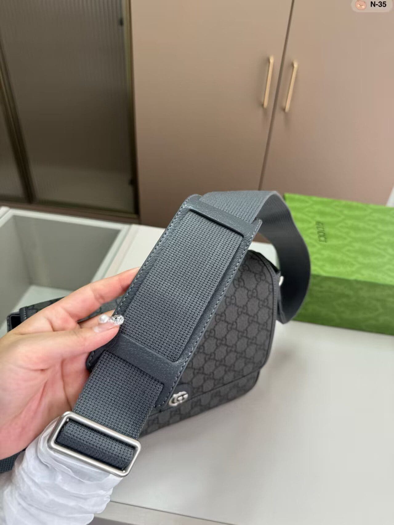 Gvc*1 OPHIDIA MESSENGER BAG
