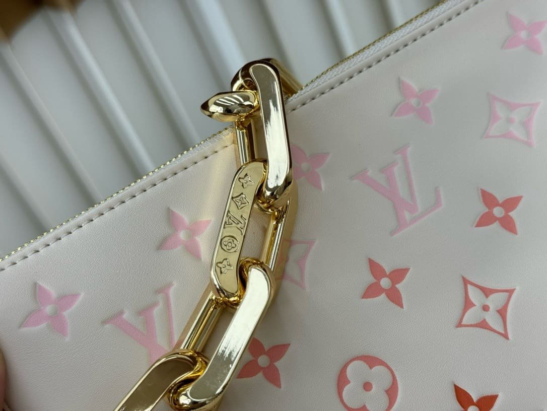 L0vis Vvtt0n M25110 Coussin PM