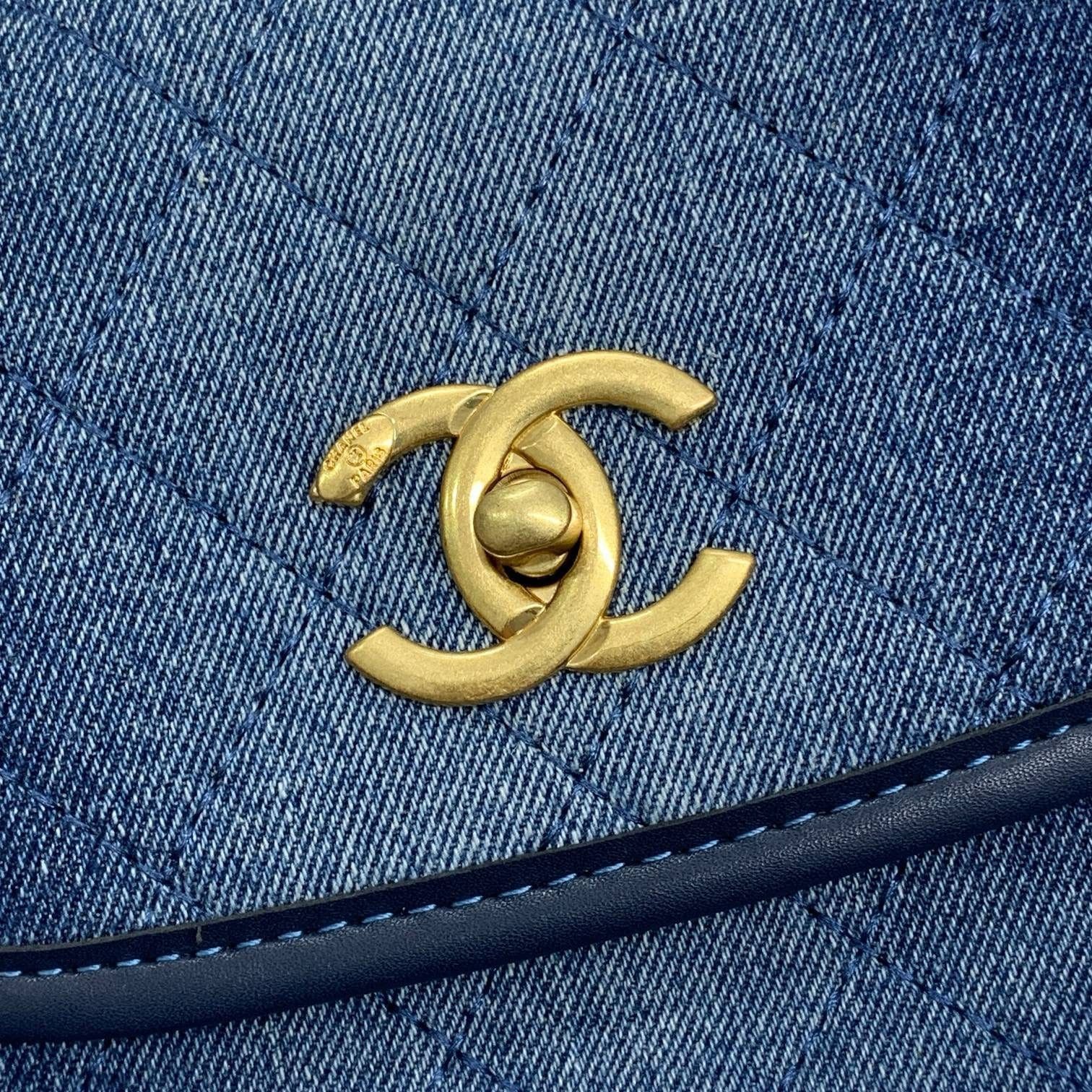 Ch**el 24C saddle bag