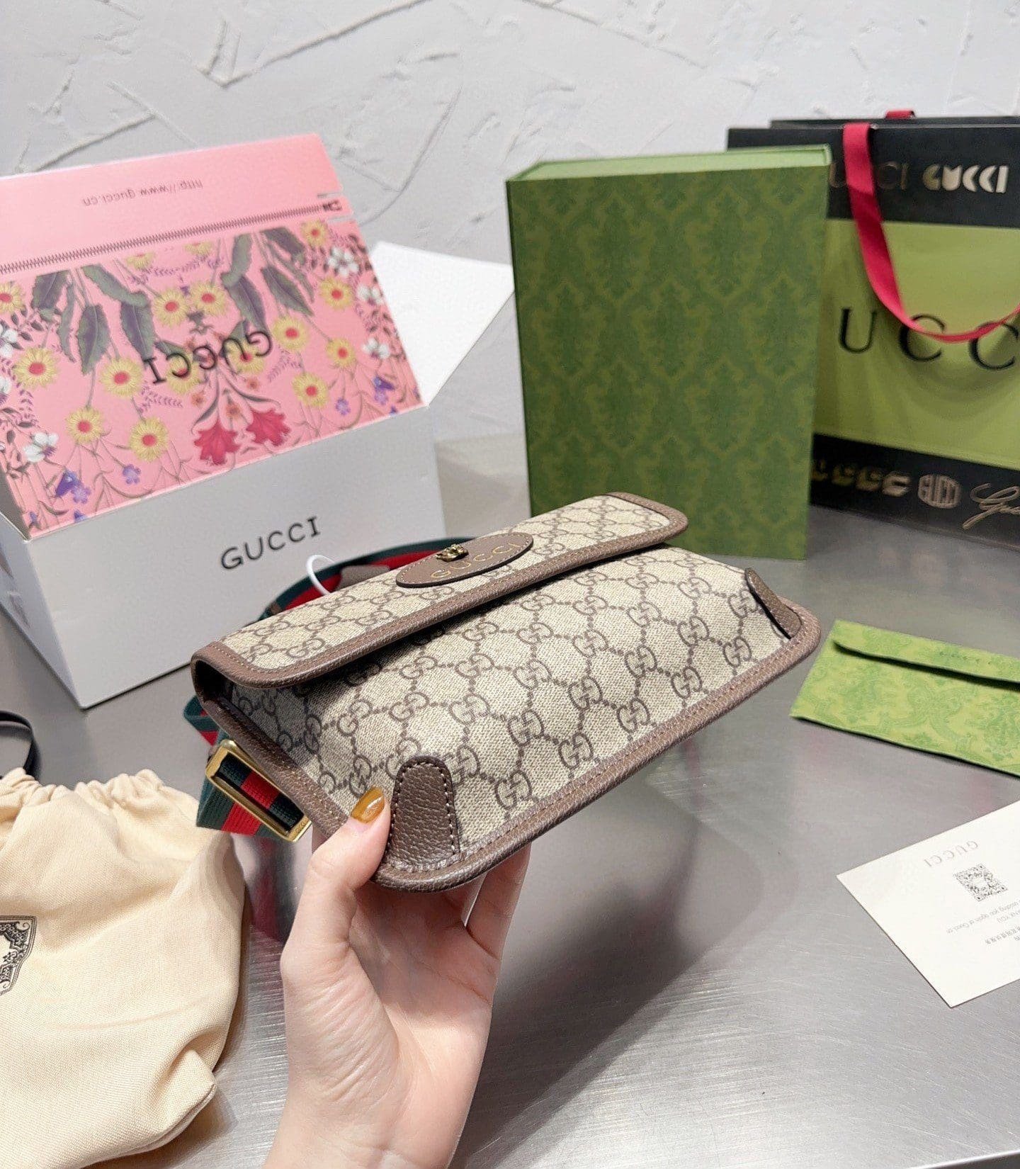 Gvc*1 NEO VINTAGE GG Svp*me BELT BAG