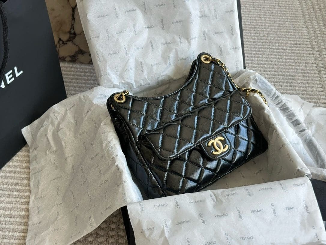Ch**el new gold coin bag