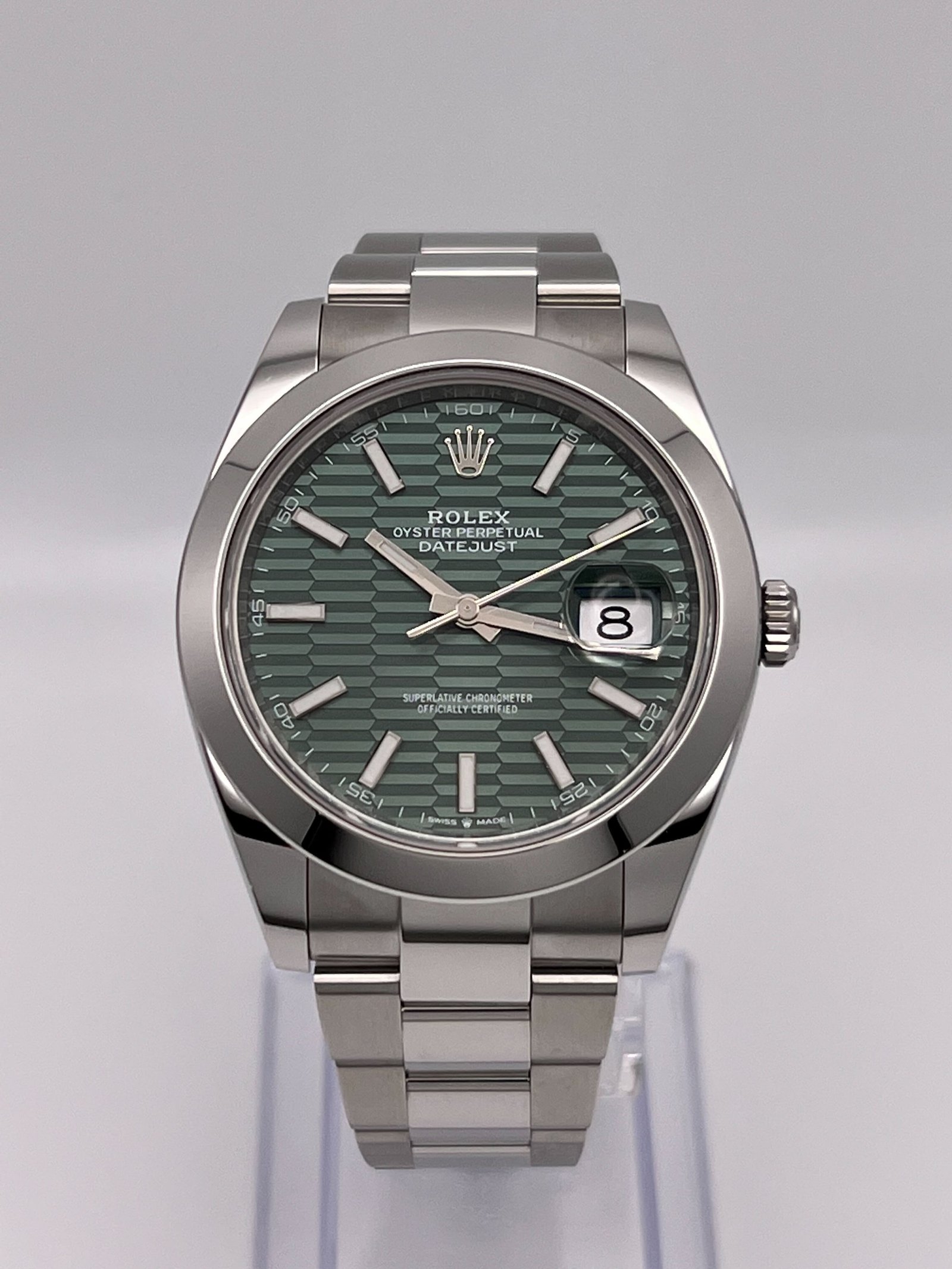 R01ex Datejust 41 126300 Stainless Steel Green Fluted-Motif Dial Oyster (2023)