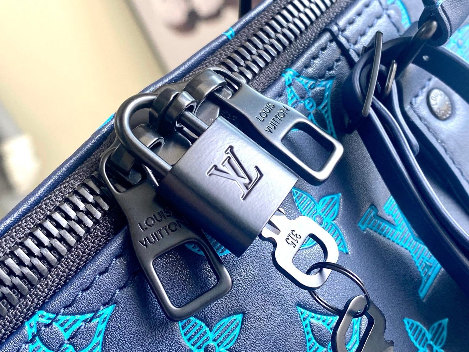 L0vis Vvtt0n M46593 Keepall Bandoulière 50
