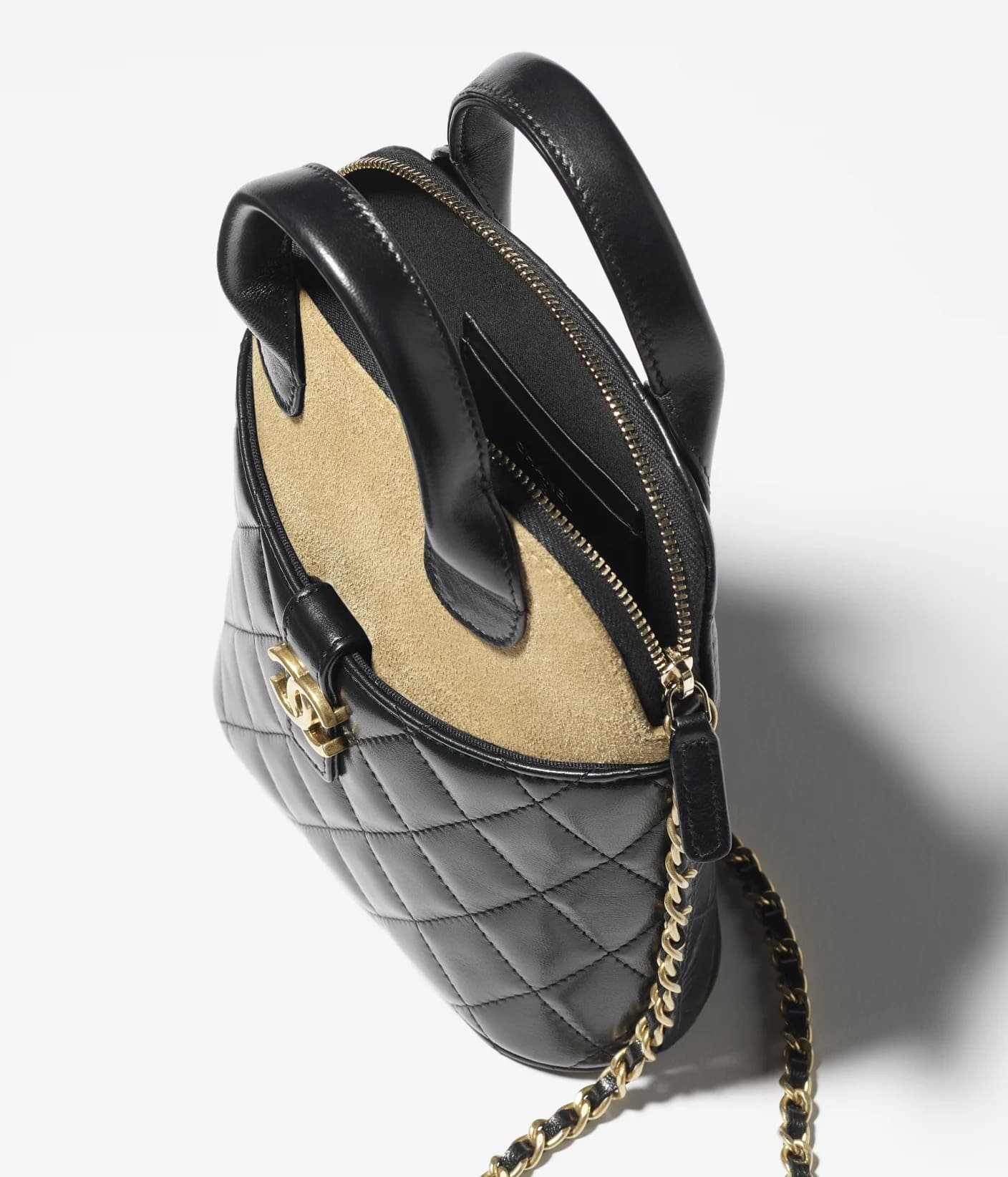 Ch**el Clutch with chain