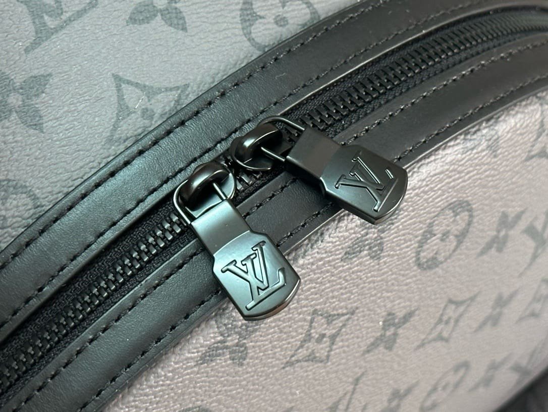 L0vis Vvtt0n M11641 Discovery Backpack PM