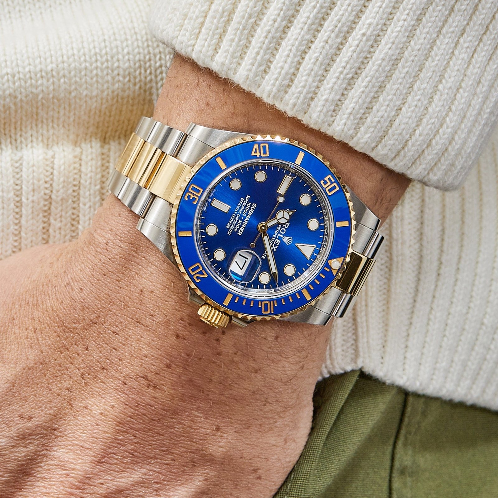 R01ex Submariner Date 126613LB Stainless Steel Yellow Gold Blue Dial (2022)
