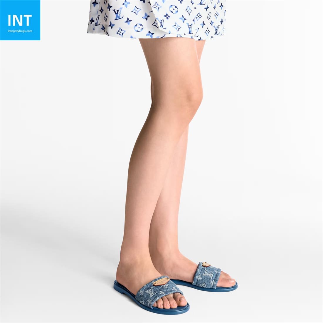 L0vis Vvtt0n 1AGX78 Lily Flat Mule