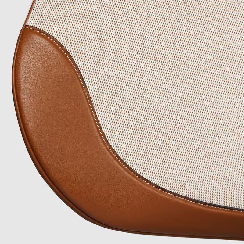 Gvc*1 B medium shoulder bag
