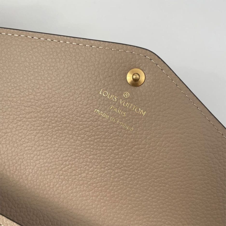 L0vis Vvtt0n M81049 Sarah Wallet
