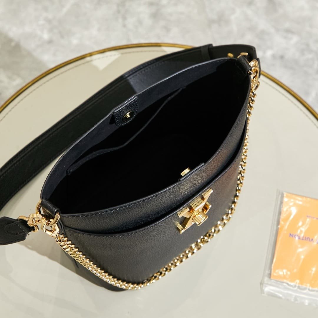 L0vis Vvtt0n M24006 LOCK AND WALK Bag