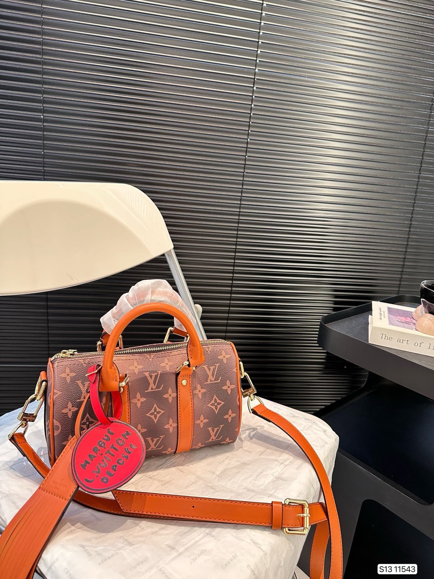 L0vis Vvtt0n M11542 Keepall Bandoulière 25