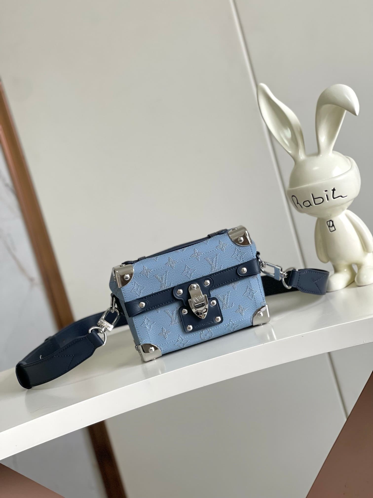L0vis Vvtt0n M15035 Soul Trunk Bag