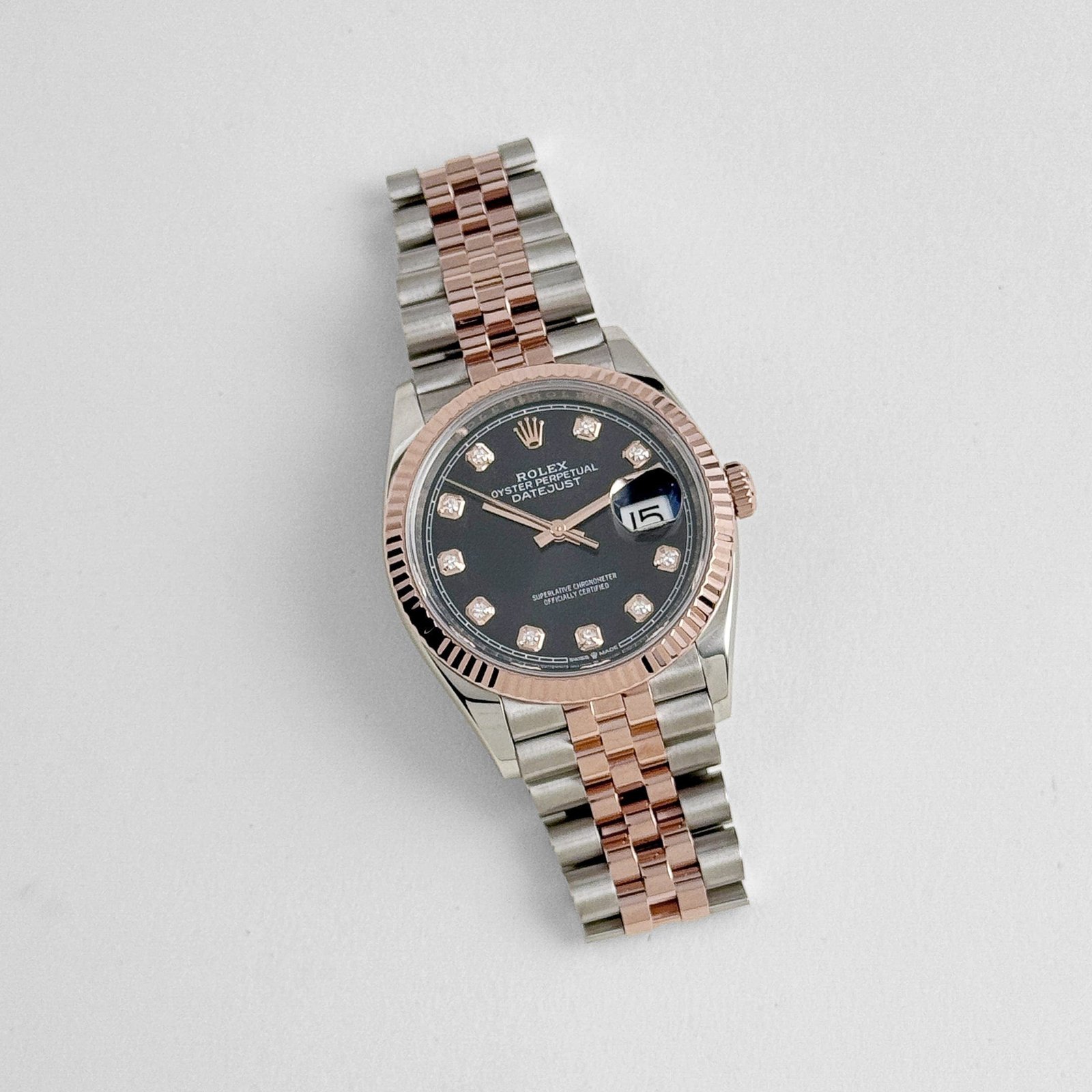 R01ex Datejust 36 126231 Rose Gold Stainless Steel Black D1am0nd Dial